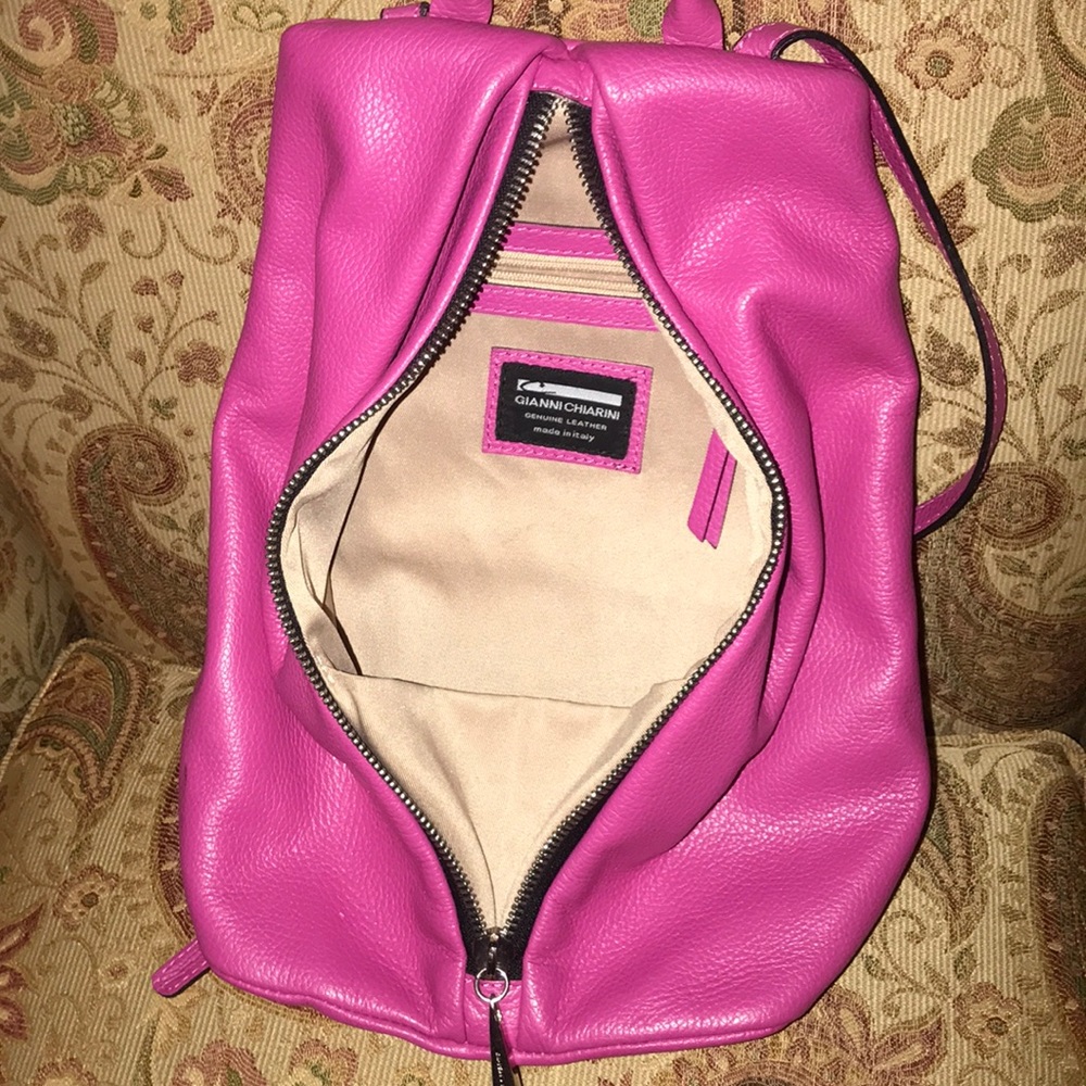 Beautiful Leather Backpack - Picture 6 of 6